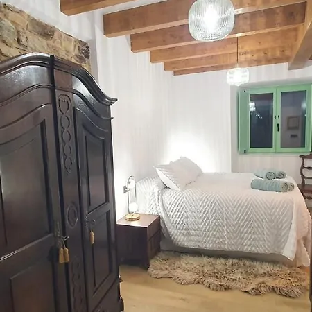 El Sueno, Parrita * Barres